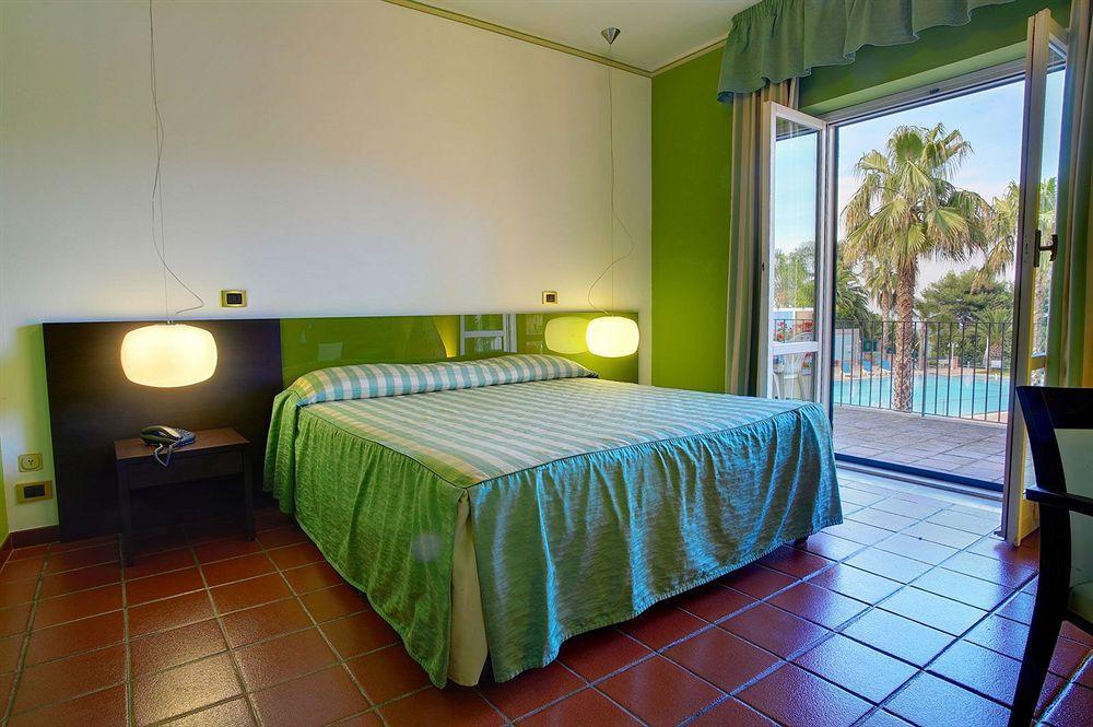 Orizzonte Acireale Hotel Exterior photo