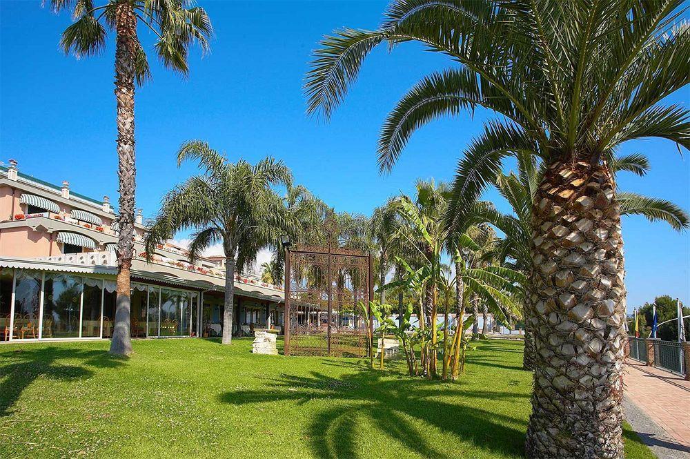 Orizzonte Acireale Hotel Exterior photo
