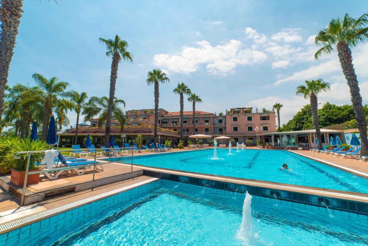 Orizzonte Acireale Hotel Exterior photo