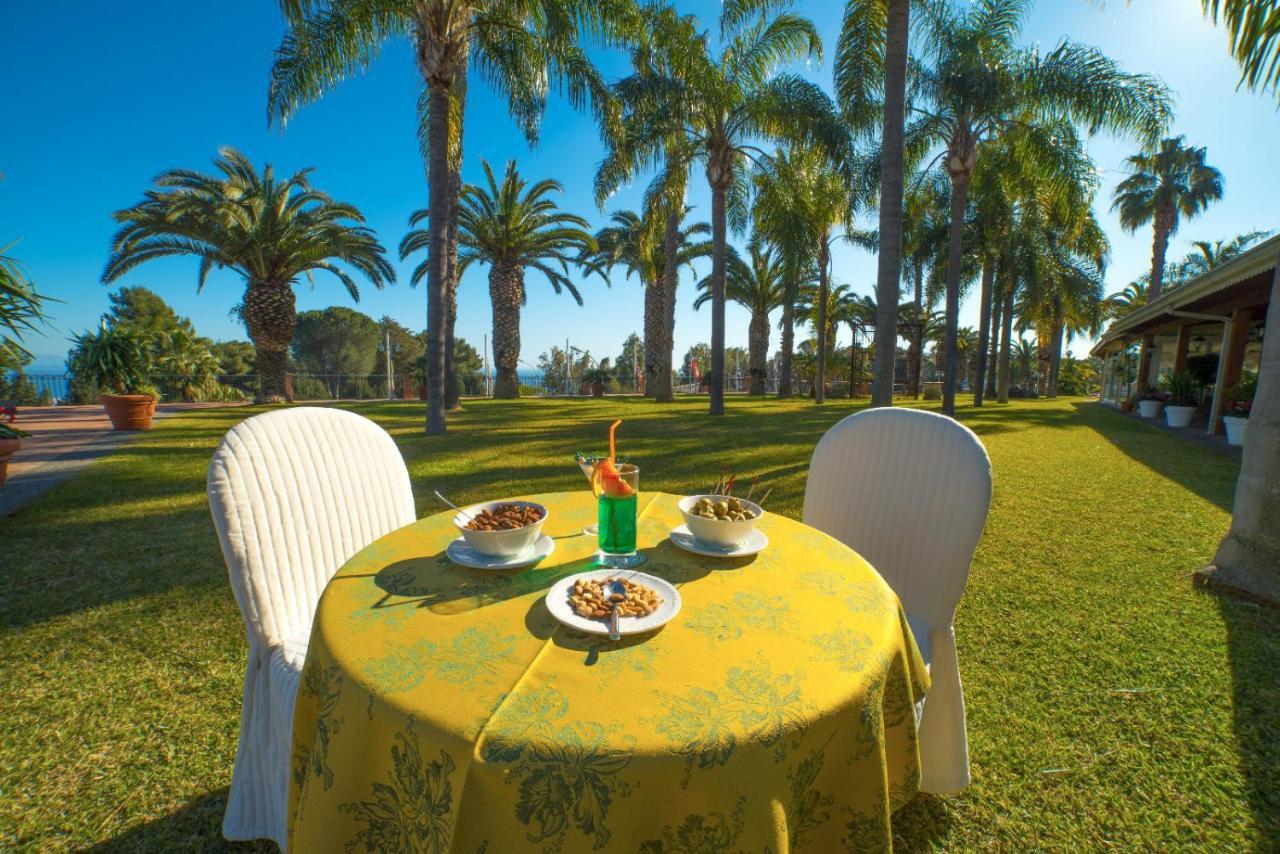 Orizzonte Acireale Hotel Exterior photo